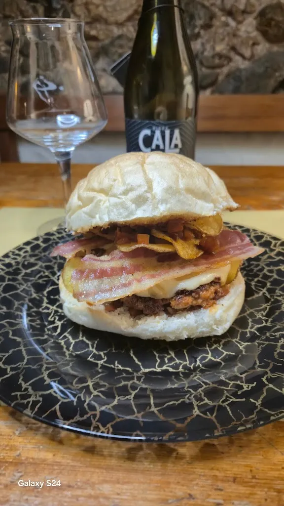 Hemingway cafè Pub restaurant in Castrovillari