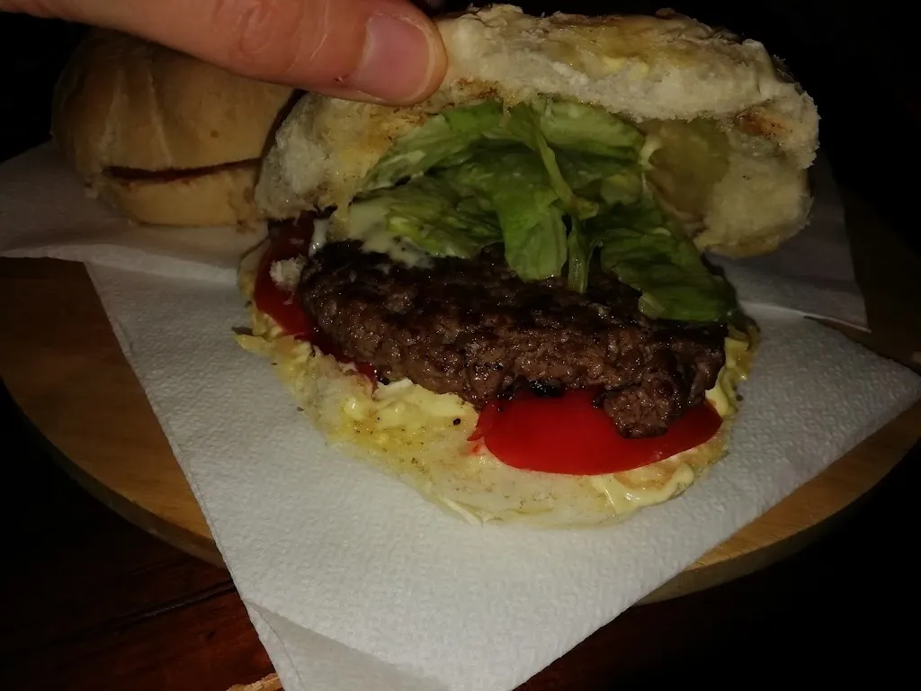 Antonella Katya Di Maio_Birreria Jessica Forever Young_Castrovillari_review