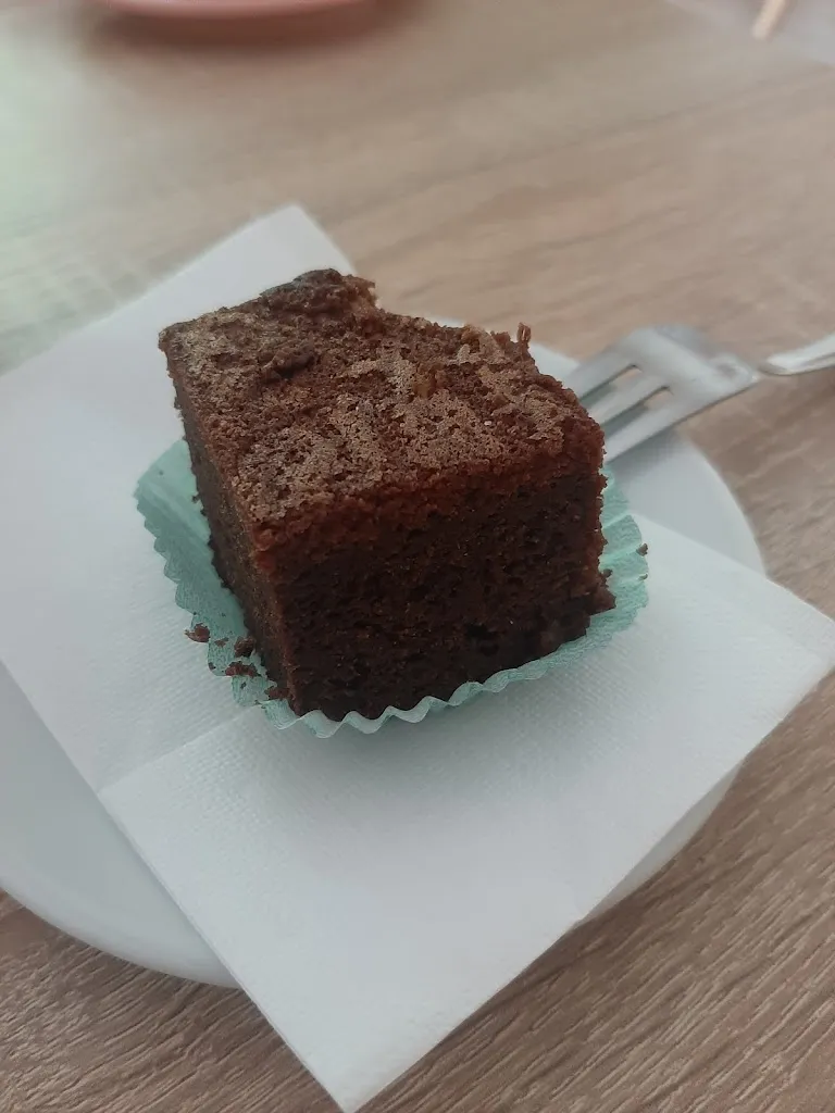 Elena Marin_Emi's Bakery_Castrovillari_review