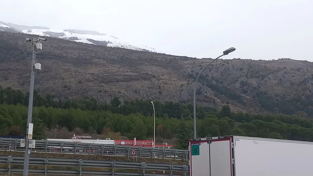 Autogrill Frascineto Ovest_Castrovillari_slider_image_2