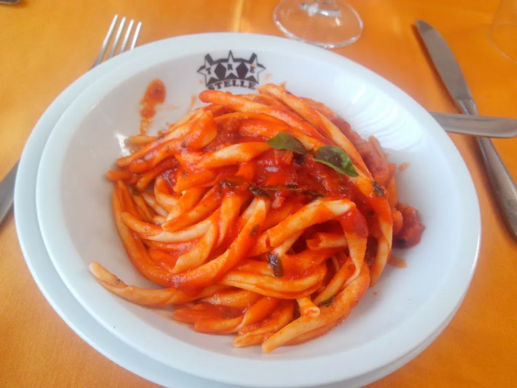 Santiago Nigro_Ristorante b&b Tre Stelle B&B 1a Categoria stanze dotate di bagno privato Pensione completa Mezza pensione_Castrovillari_review