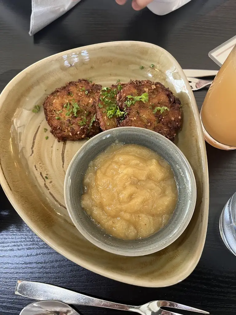 Mathie_Restaurant Miss Funny_Soleuvre_reseña