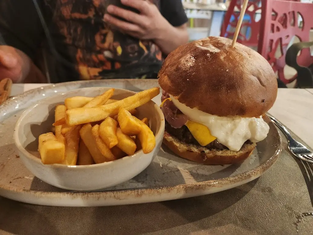 Pietro Leoci_Nonna Nenetta 2.0_Soleuvre_review