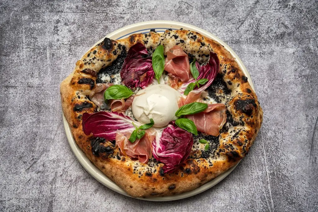 Nonna Nenetta 2.0_Soleuvre_slider_image_3