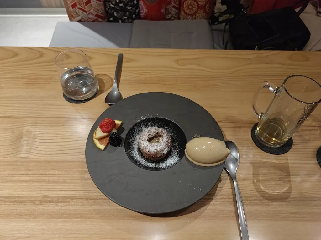 Gregory Emmano_Nonbe_Soleuvre_review