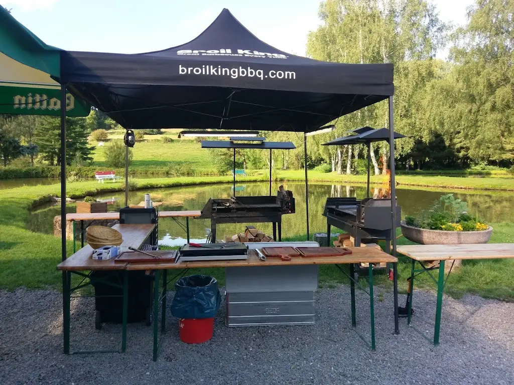 Rollenger Weiheren restaurant in Lamadelaine