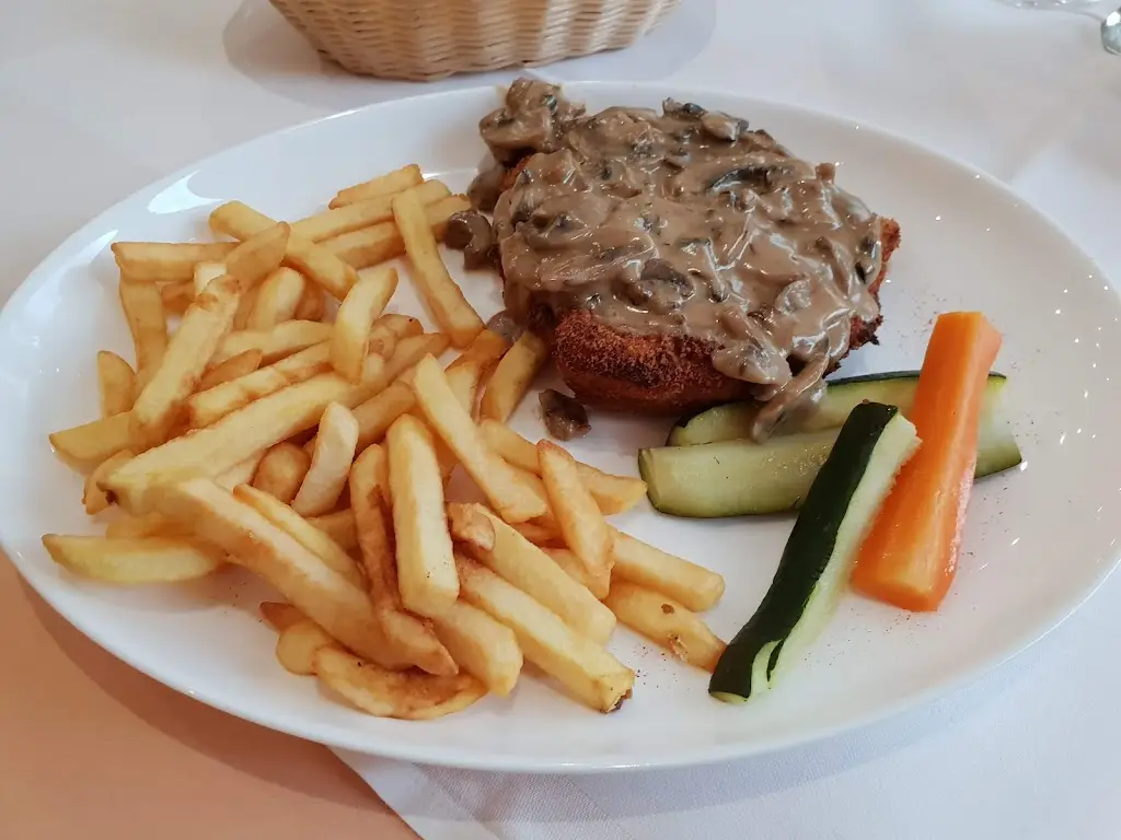 Restaurant-Friture de la Moselle_Remich_slider_image_3