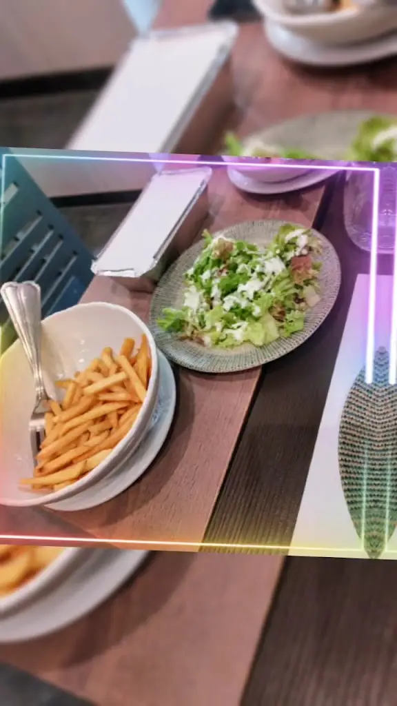 Restaurant Penalty_Obercorn_slider_image_2