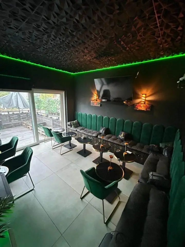 The One Lounge restaurante en Obercorn