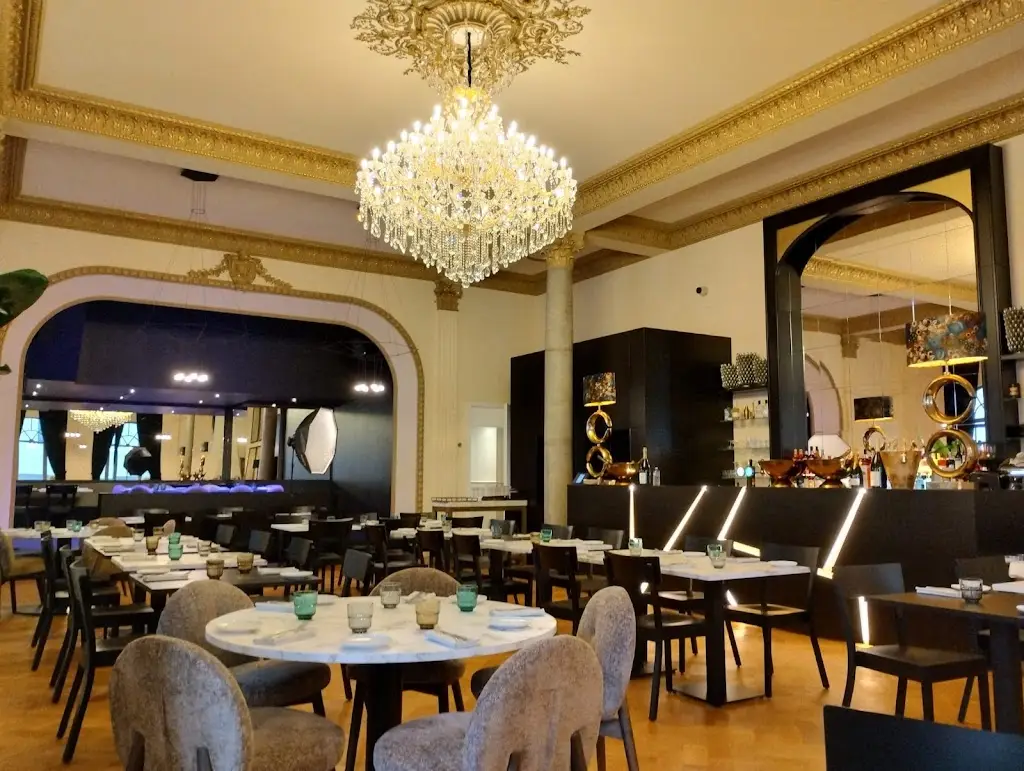 Илона Манафова_Am Theater_Obercorn_avis