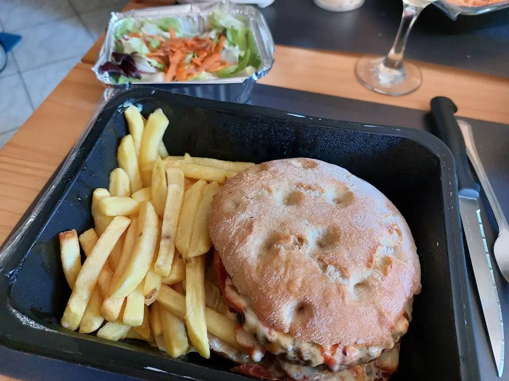 Menu_Villa Hadir_Obercorn_image_9