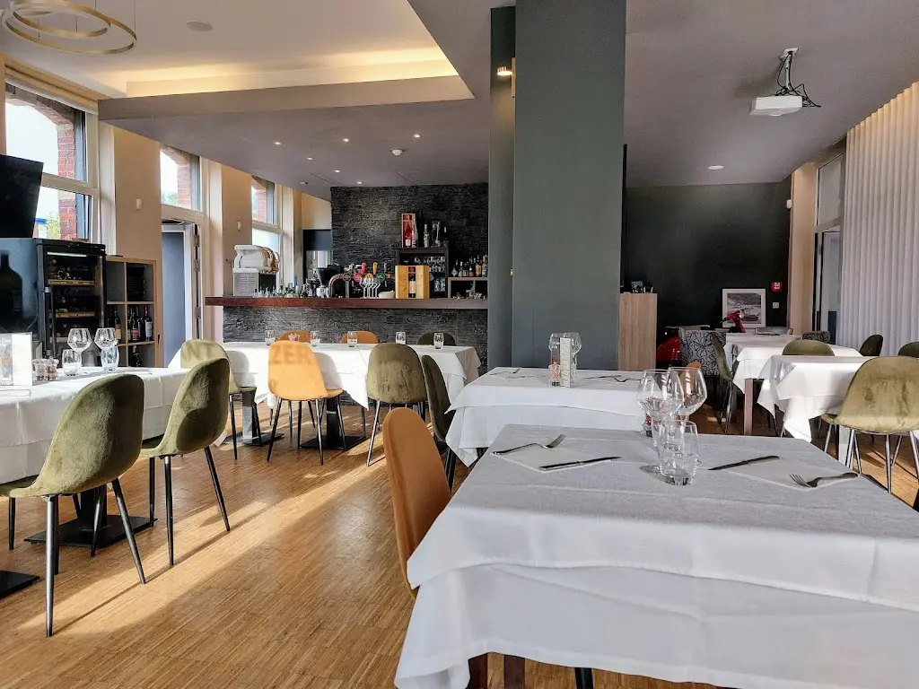 Villa Hadir_Obercorn_slider_image_1