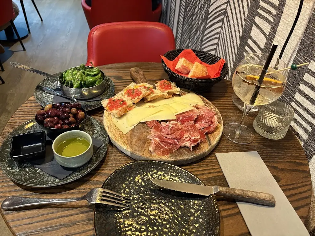 James Hammond_Restaurant ToroToro_Sandweiler_review