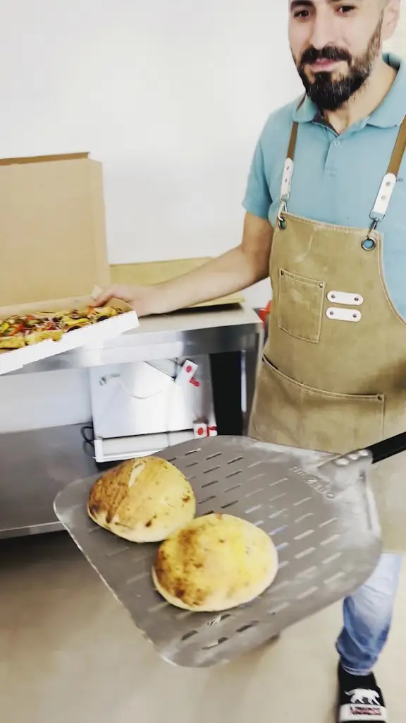 Andrei Dimitrov_Mido Delux_Wasserbillig_avis