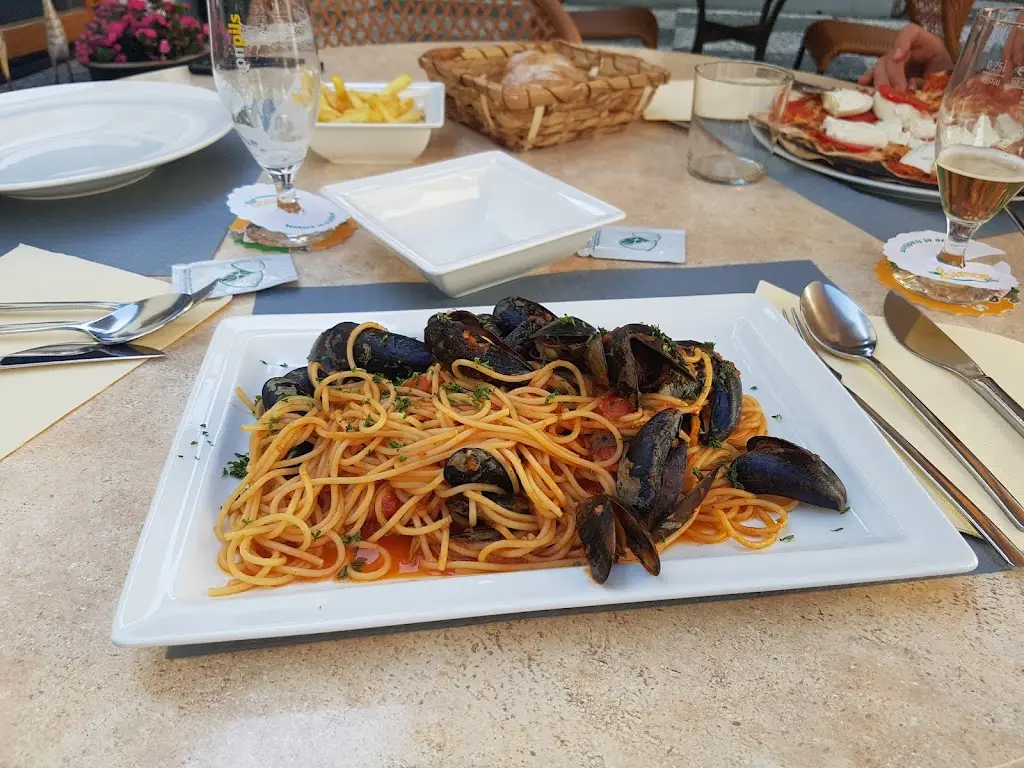 Sebastian Chlebicki_Restaurant Bella Calabria Sàrl_Wasserbillig_avis