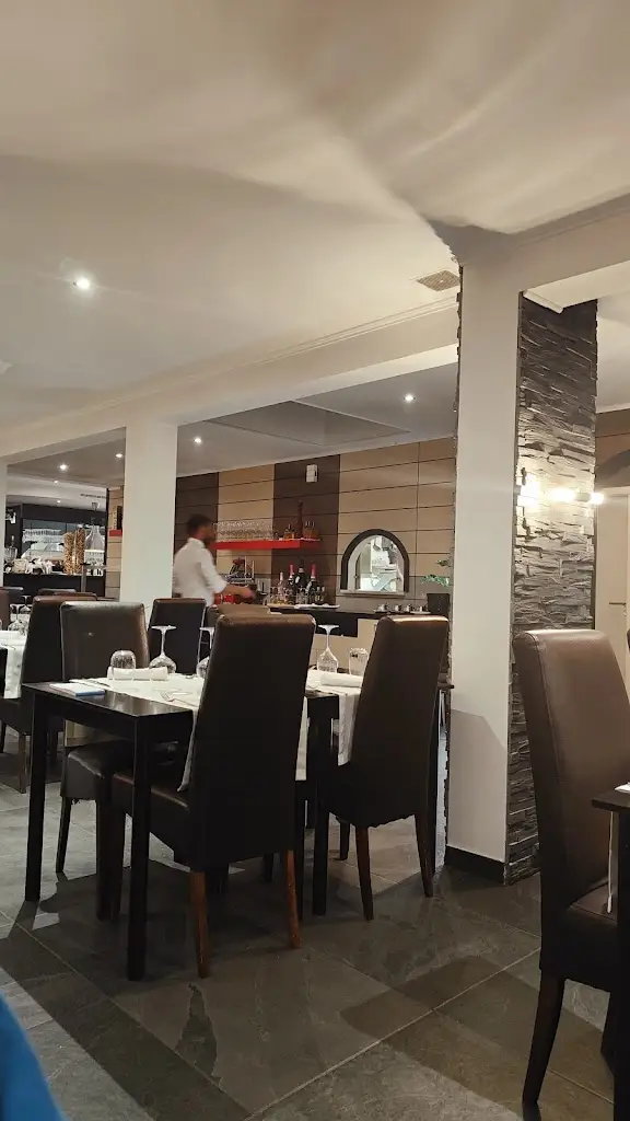 Restaurant-Pizzeria L'Astoria Sàrl restaurante en Kayl