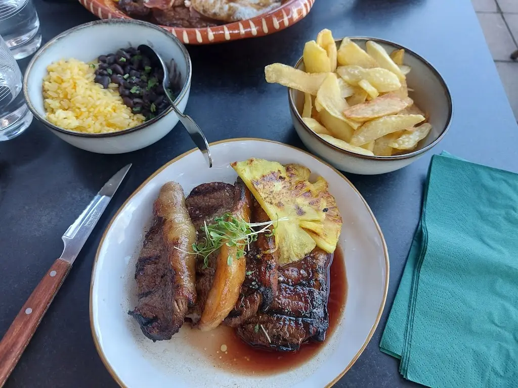 June DANG_VELVET grill & more_Hesperange_avis