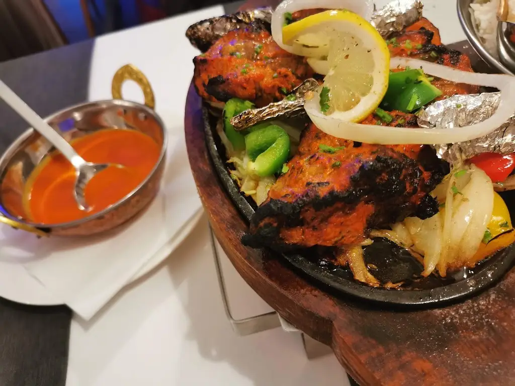 Menü_RESTAURANT KOHINOOR_Hesperange_Bild_1