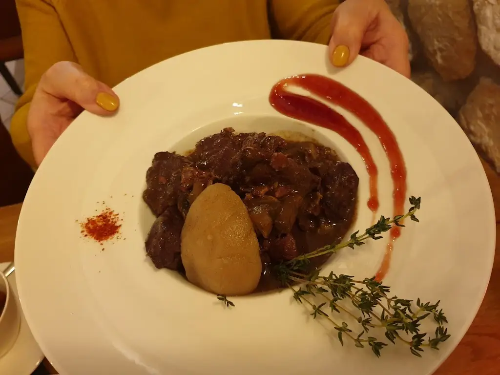 Café Um Rond Point Friture beim Petz restaurante en Kayl