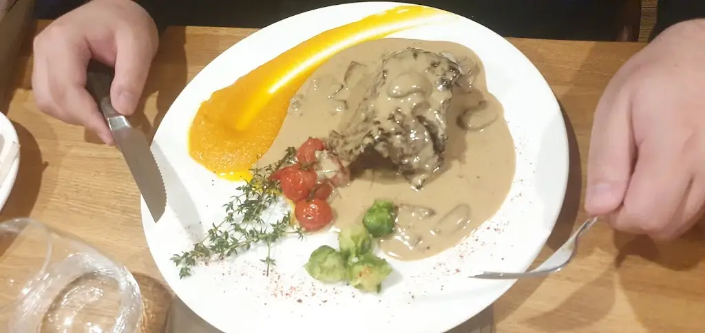 Café Um Rond Point Friture beim Petz_Kayl_slider_image_3