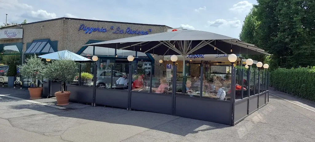 Restaurant La Riviera restaurante en Helmsange