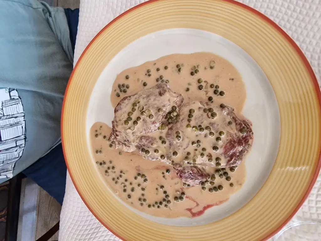 Andre Martins_Café Bereler Stuff_Helmsange_review