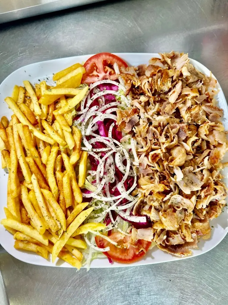 DUC Café Kebab_Fentange_slider_image_3