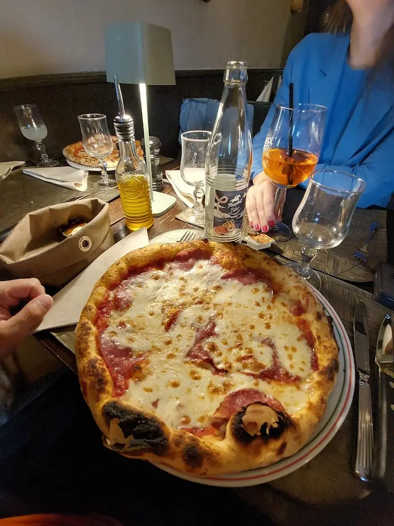 Jaime Chacoff_Gran-Sasso_Schieren_review