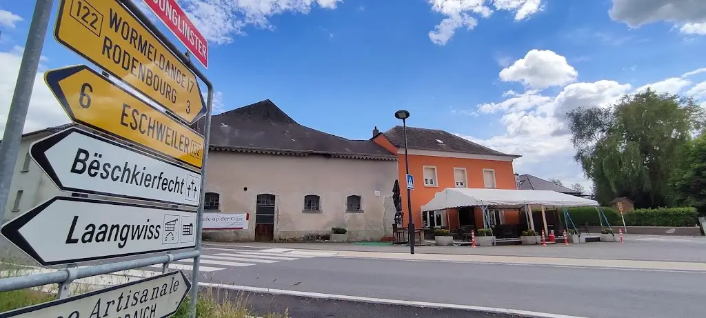 Café op der Gare_Gonderange_slider_image_1