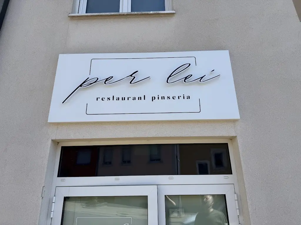 Restaurant Per Lei restaurant à Hobscheid