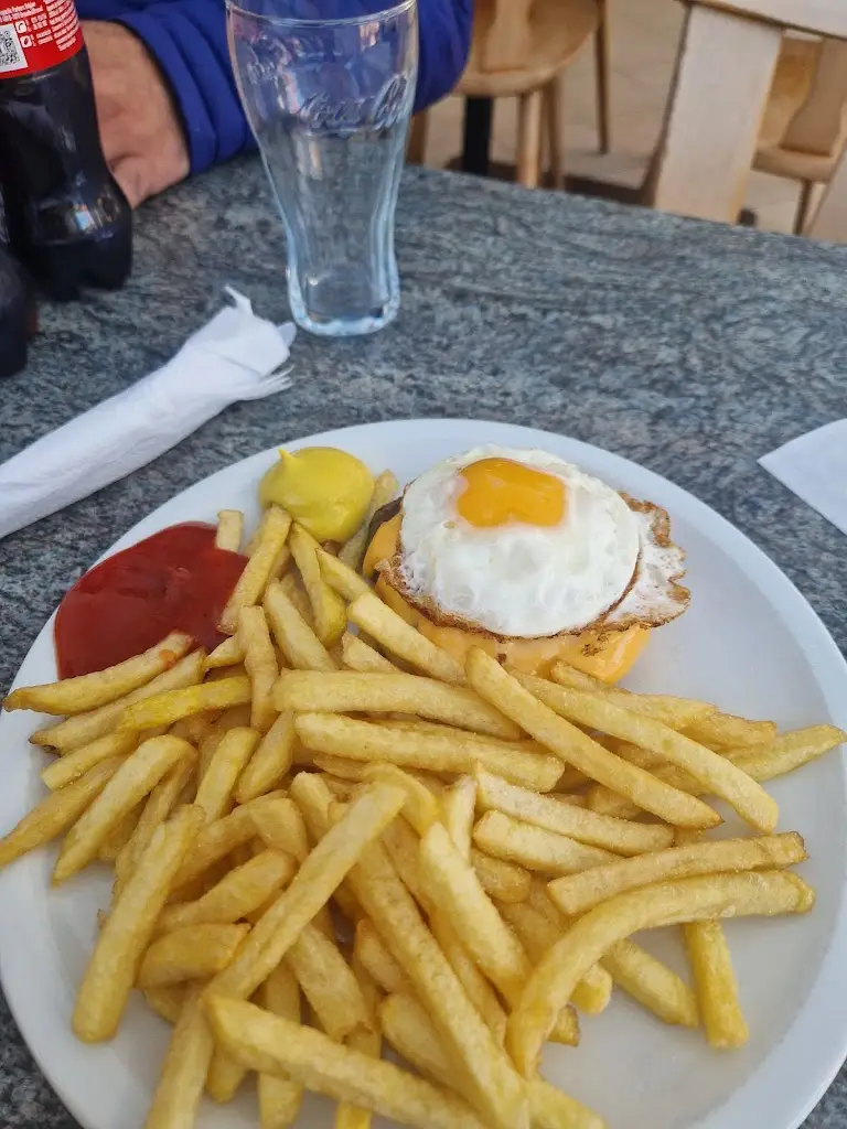 Menu_Friture um Banzelt_Roodt-sur-Syre_image_6