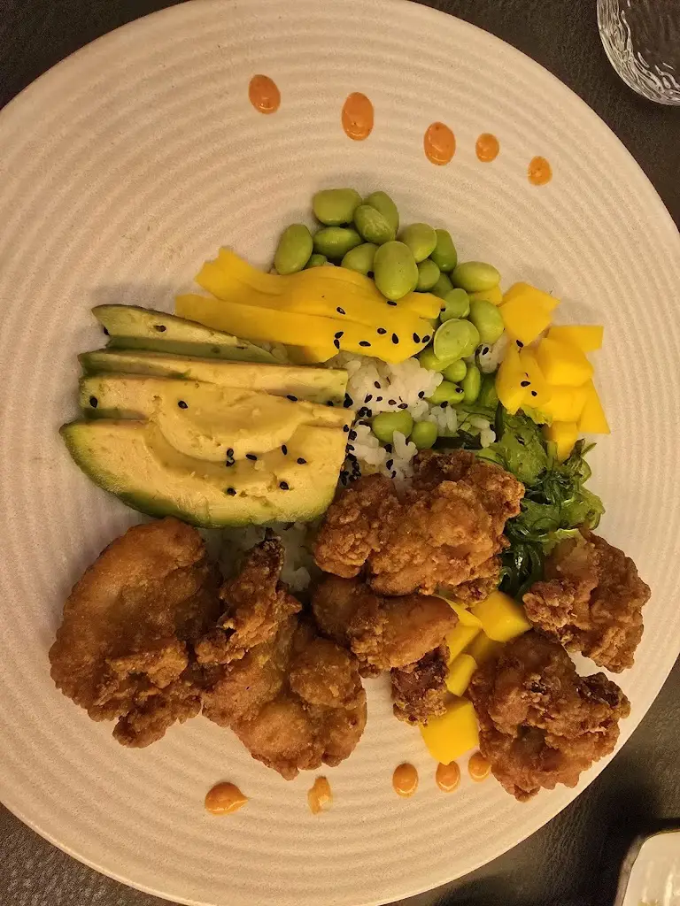 Loredana Cojocaru_Hana Sushi & Bar_Béreldange_reseña