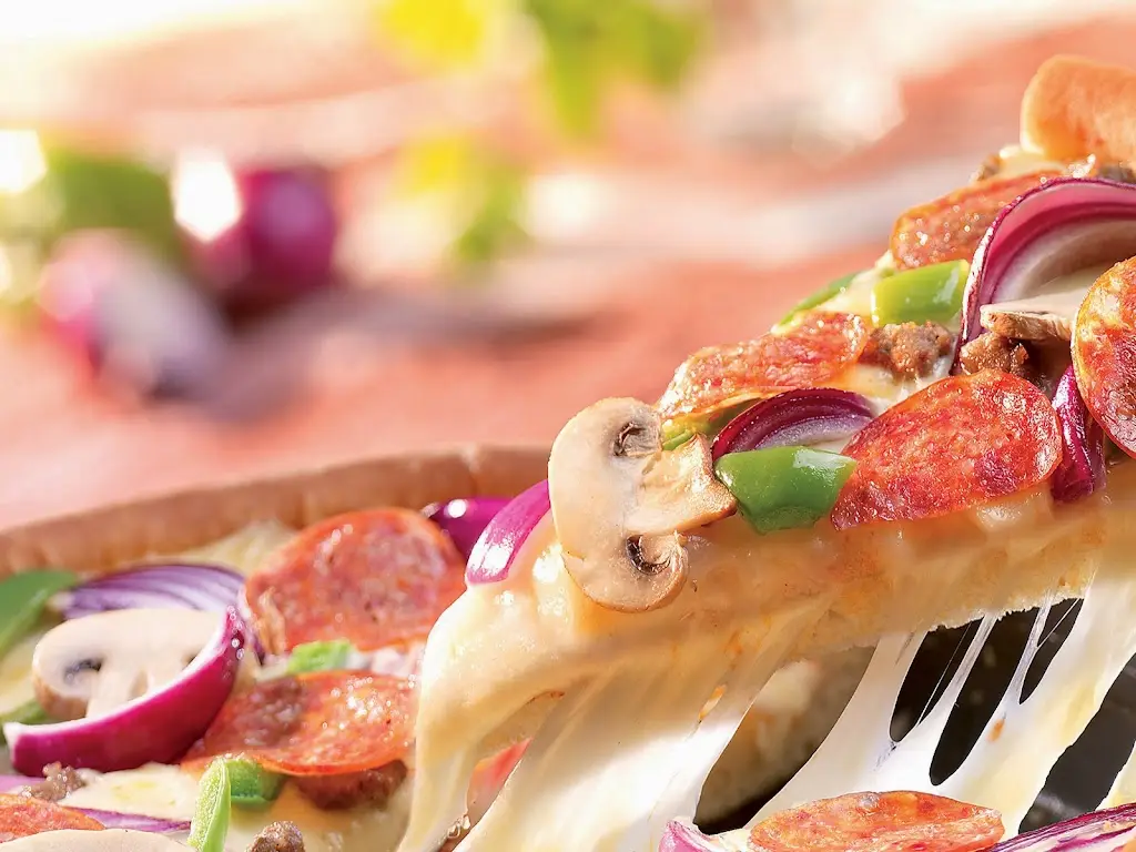 Pizza Hut Beggen_Béreldange_slider_image_3