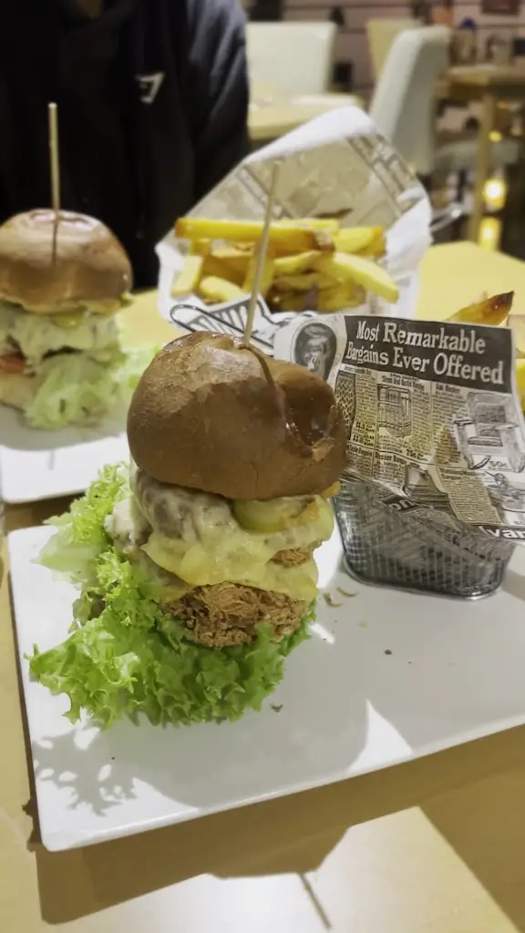 Lounge ACT II_Warken_slider_image_2