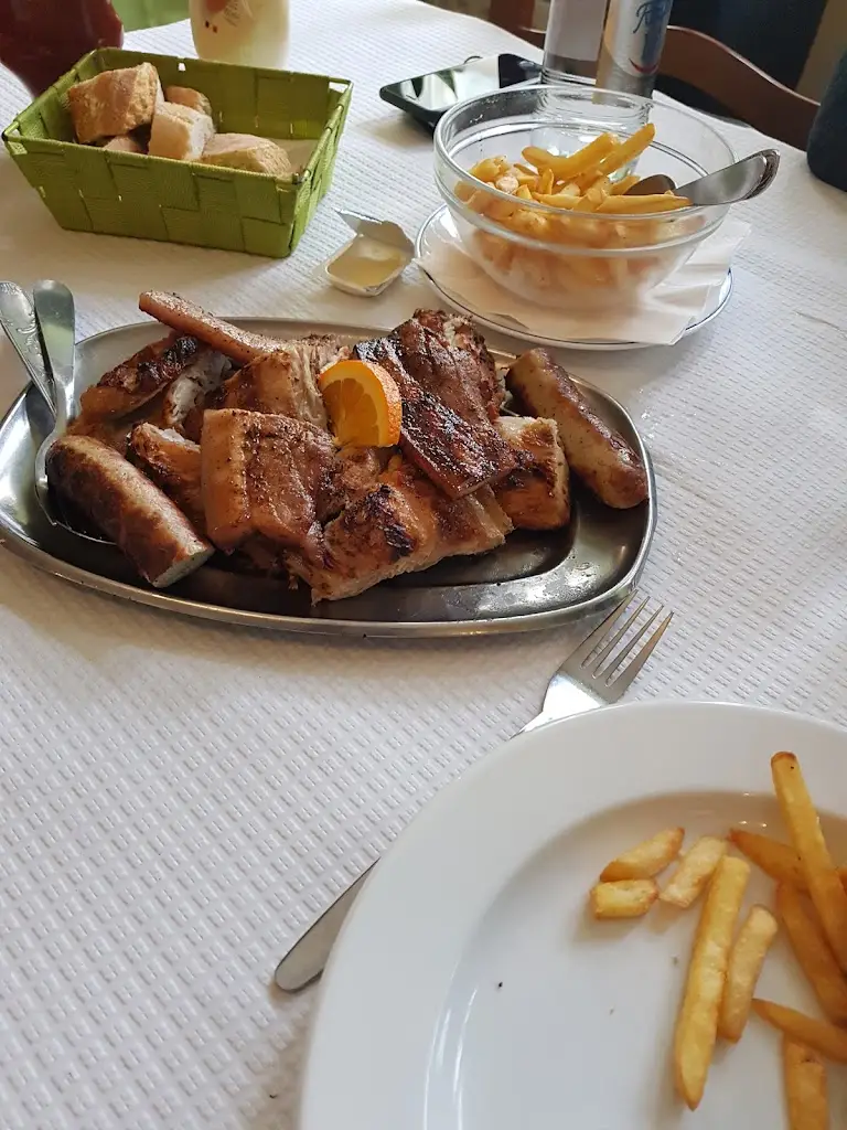 Sean dob_Fielser Stuff_Larochette_review