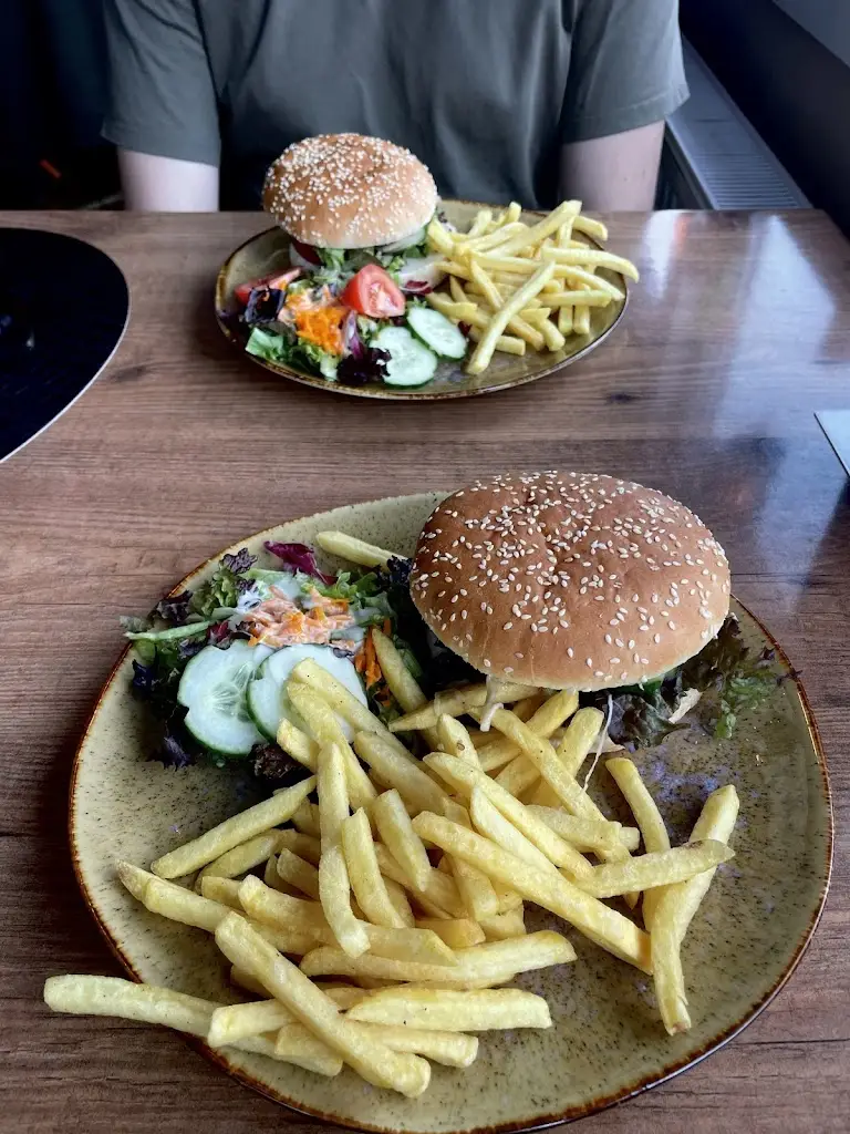 Melissa_Café du Pont_Vianden_reseña