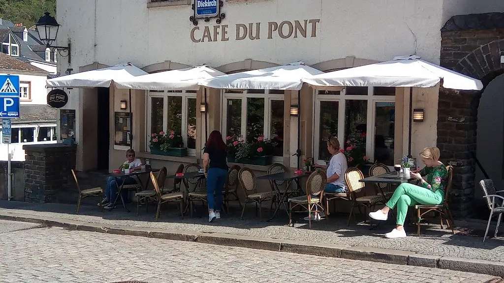 Café du Pont_Vianden_slider_image_1