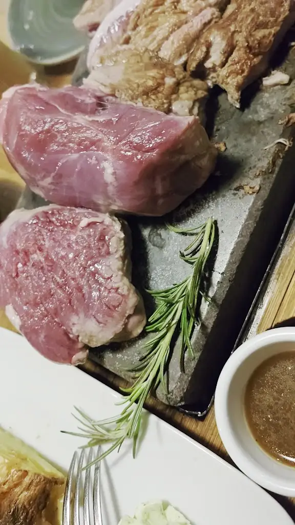 Restaurant Hot Stone Chalet_Vianden_slider_image_2