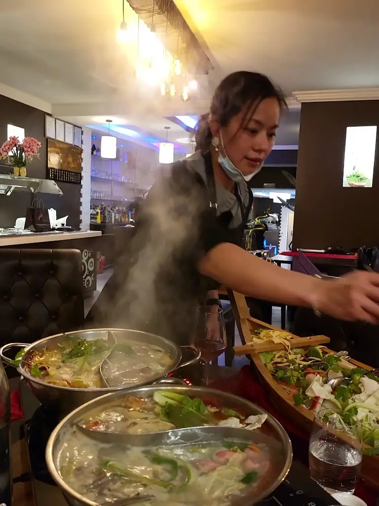 Bei Xu_Wiltz_slider_image_2