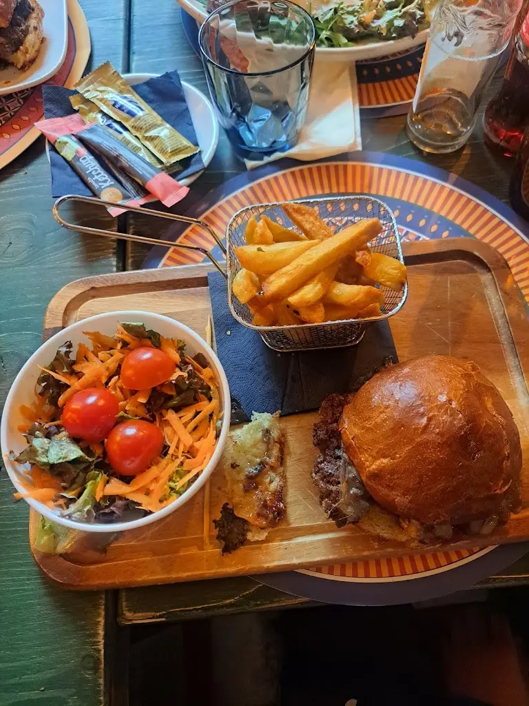 Menu_Restaurant - Café Bloen Eck_Medernach_imagen_7