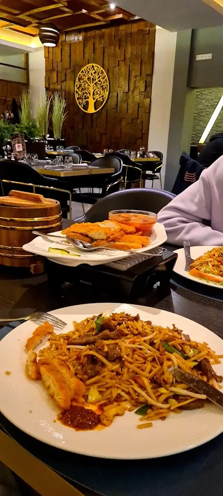 Glenn_Bei Zhou_Wiltz_review