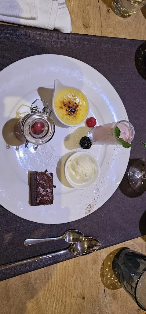 Menu_Bricher Stuff_Tuntange_image_7