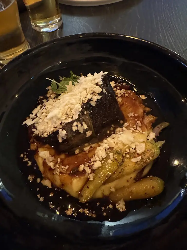 Pinar Oezalp_Victoria vum Berdorfer Eck_Berdorf_review