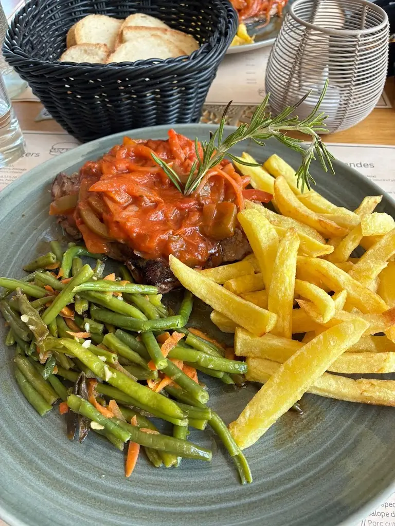 Yoginee Mudhoo_Bistro Martbusch_Berdorf_reseña