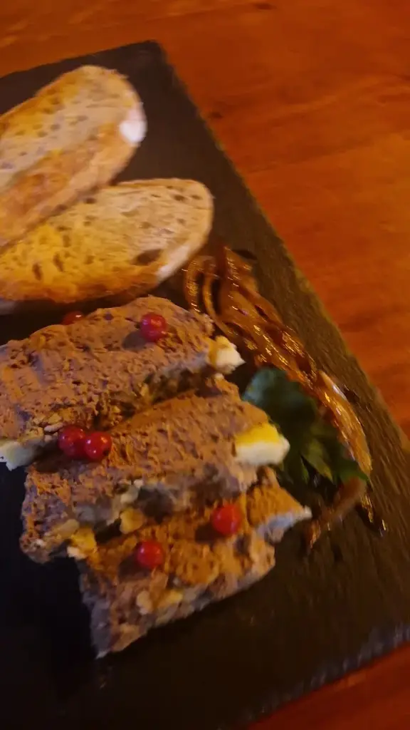 Ukrainian restaurant by V&V Délice_Nospelt_slider_image_2