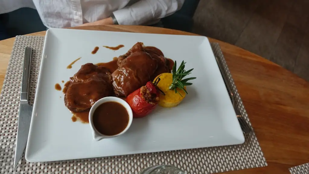 Georges Kesseler_INSIEME_Nospelt_reseña