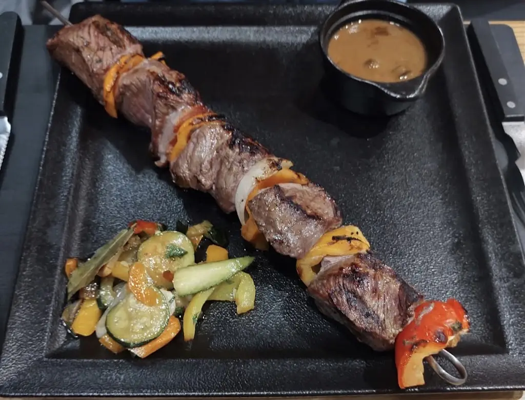 Hilda Fabiola_Beim Bertchen_Hosingen_reseña