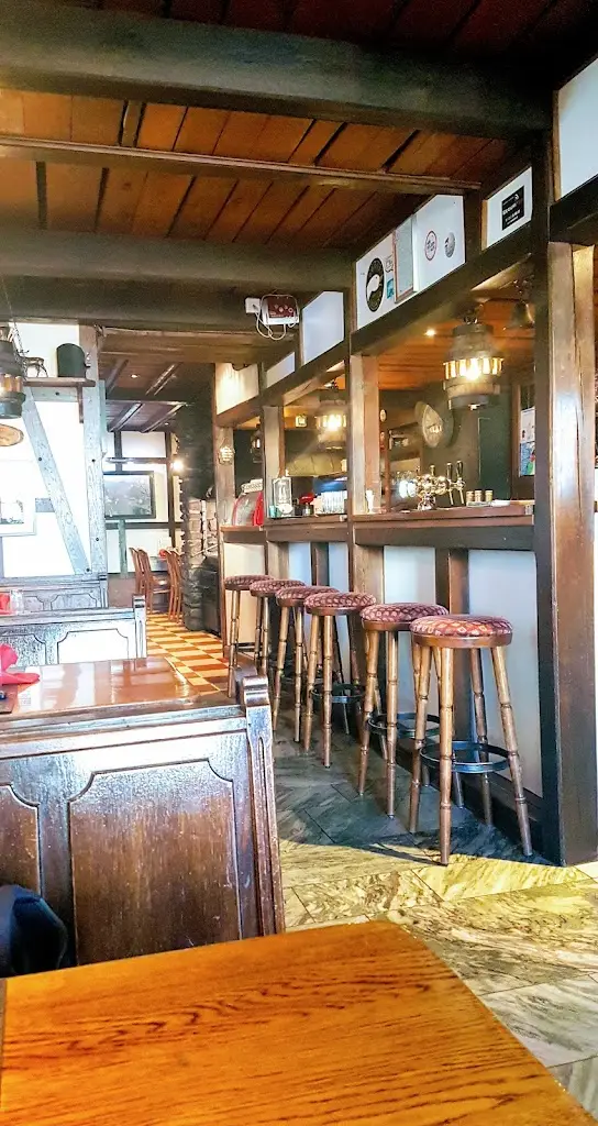 Michel Honig_Beim Bertchen_Hosingen_reseña