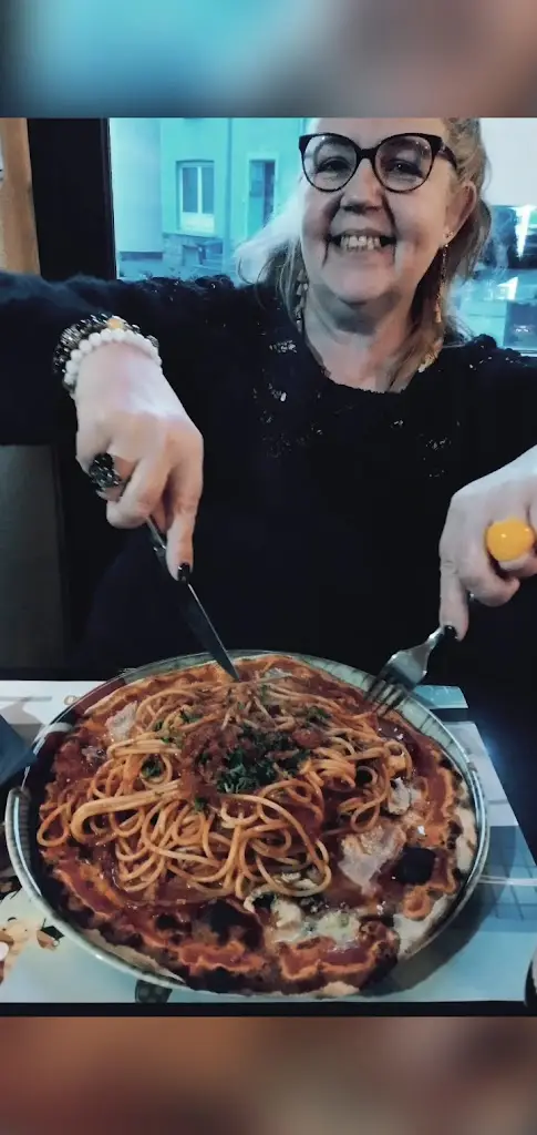 De Mondo Pizza Sàrl_Hosingen_slider_image_2