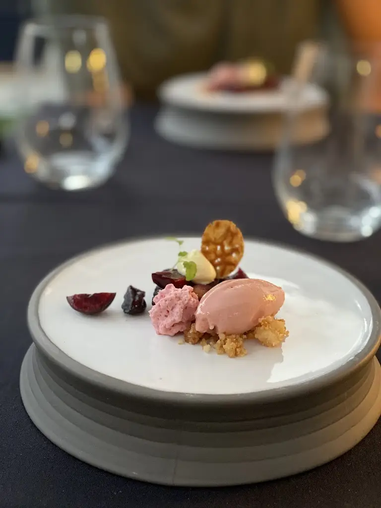 Angélique van der Veer_Murmure du Château_Weiswampach_avis